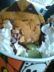 �n���E�B�[���A�C�X��